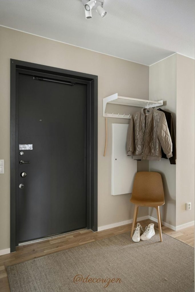 Optimize Behind-the-Door Areas
small space organization ideas